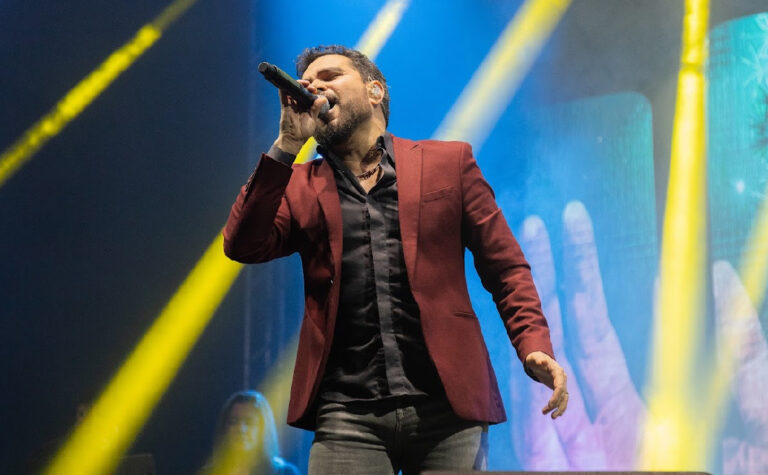 Luciano Camargo leva louvor e adoração e transforma Mariana (MG) em uma noite de fé