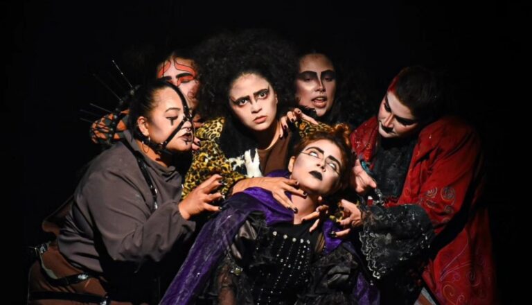 Espetáculo “Nictofobia” abre temporada hoje (25) no Teatro Correios Léa Garcia após circulação premiada