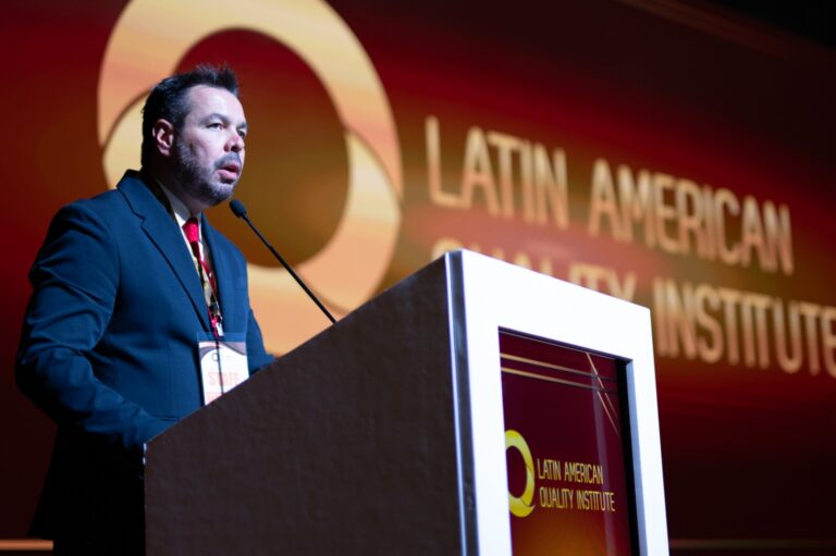"Compreender o ambiente institucional se tornou uma competência estratégica para as organizações”, afirma Daniel Maximilian Da Costa, founder e CEO da LAQI.